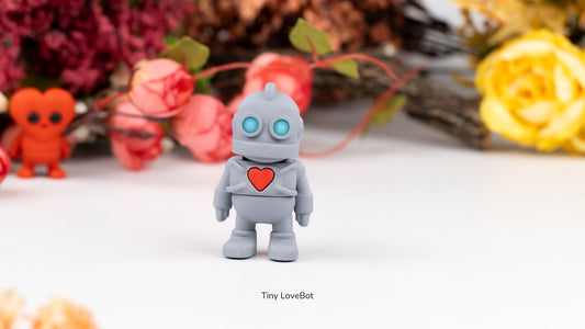 Tiny LoveBot - 3D printed collectible figure by ZOU3D, view 2