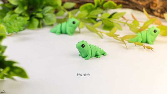 Baby Iguana - 3D printed collectible figure by ZOU3D, view 2