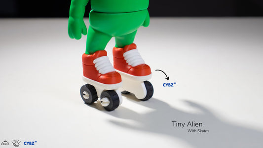 Tiny Alien With Skates - 3D printed collectible figure by ZOU3D, view 2