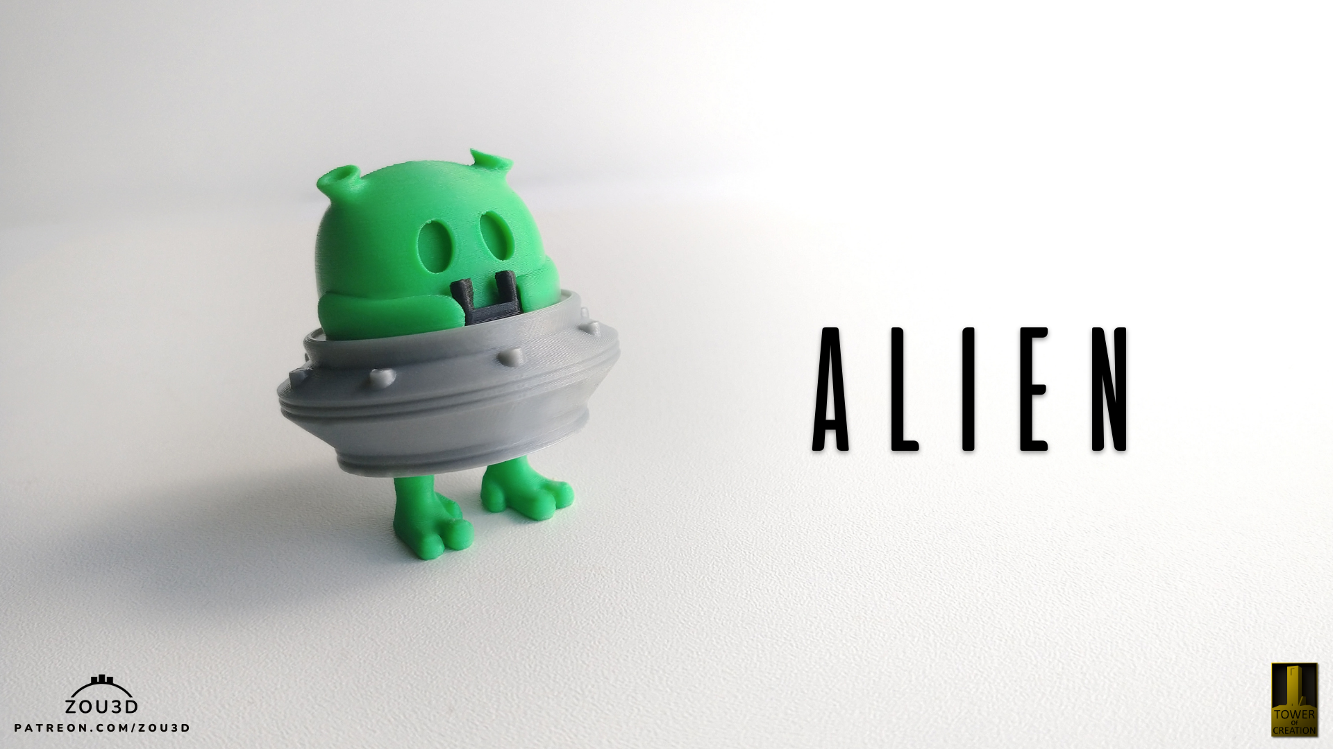 Alien 3D Printed Figurine | Unique Desk Decoration